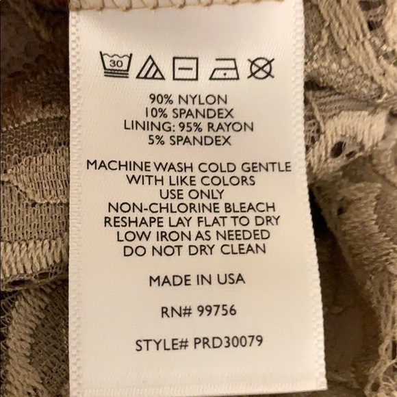 NWT Sexy Painted Threads Lace Bodysuit🌸 - Picture 7 of 7